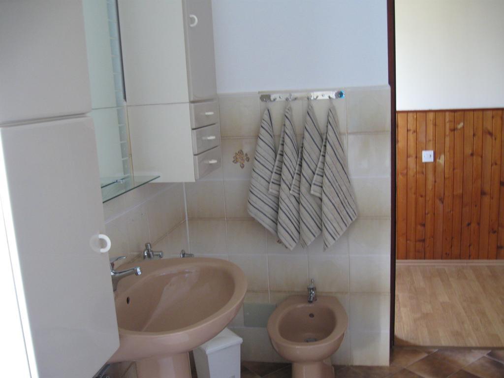 Ane Apartment Loborika Dış mekan fotoğraf